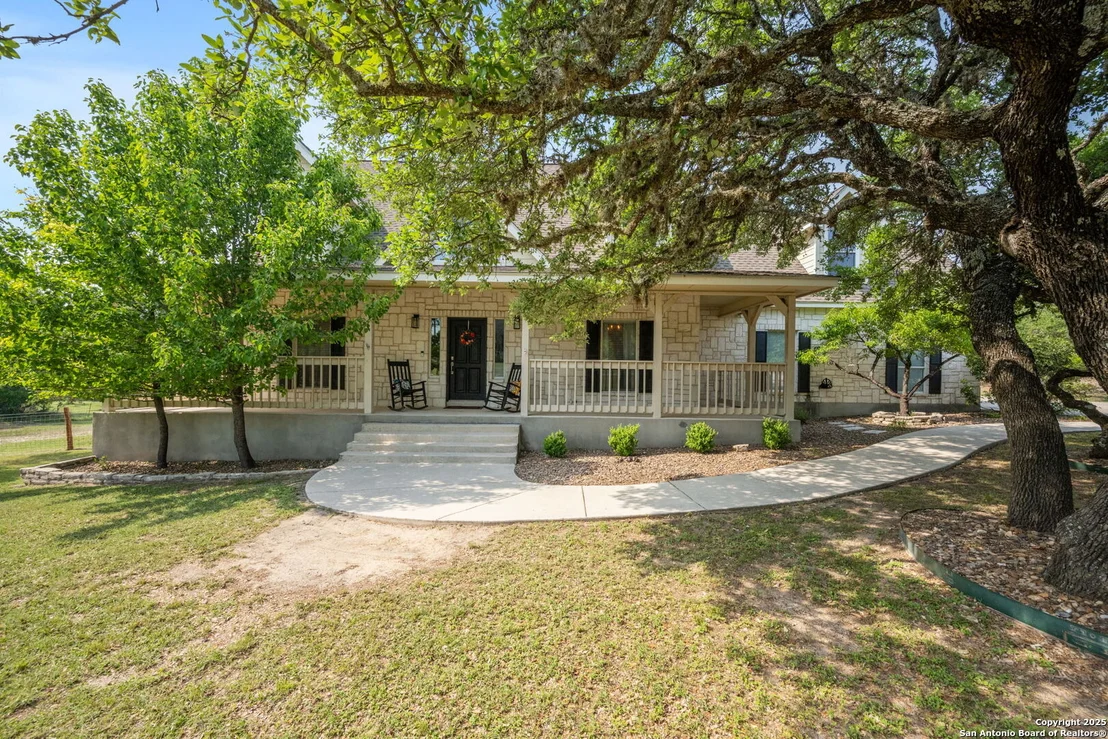 Photo of 102 Kendall View Dr