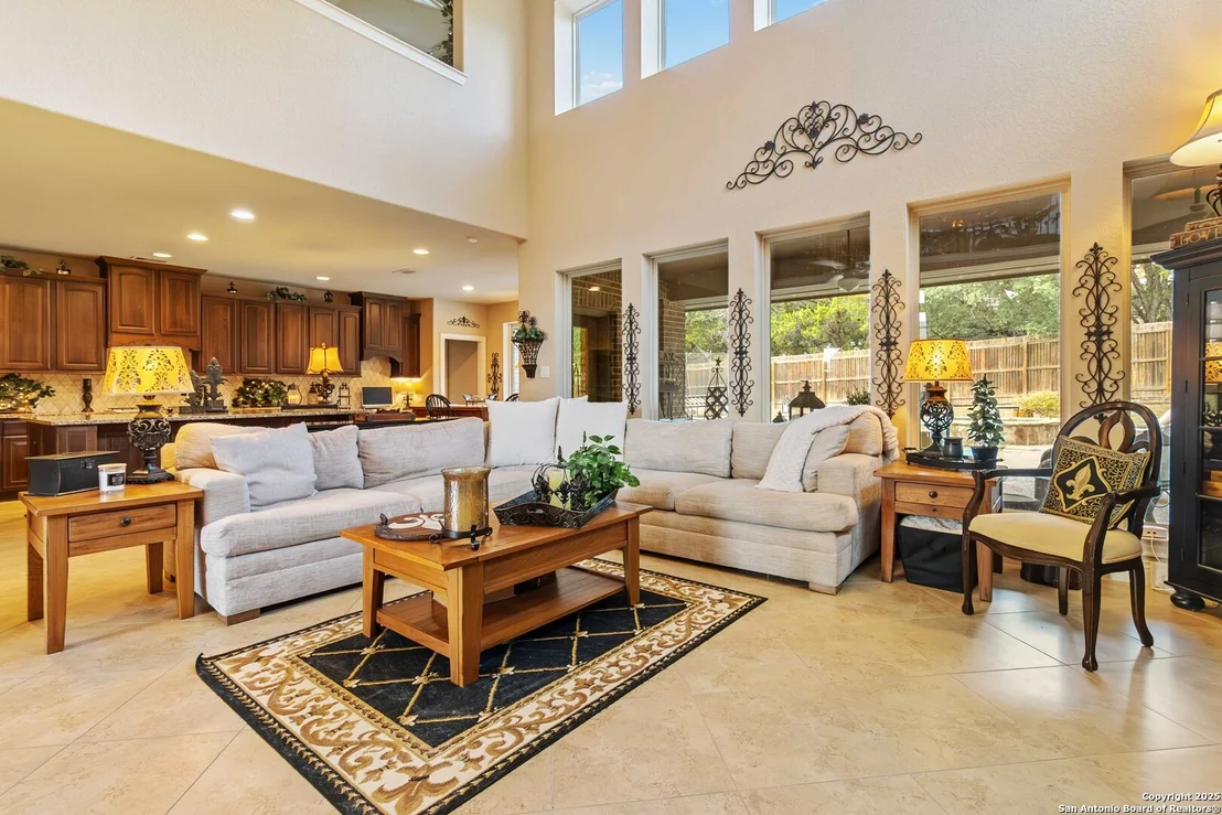 Photo of 8905 Soaring Oak