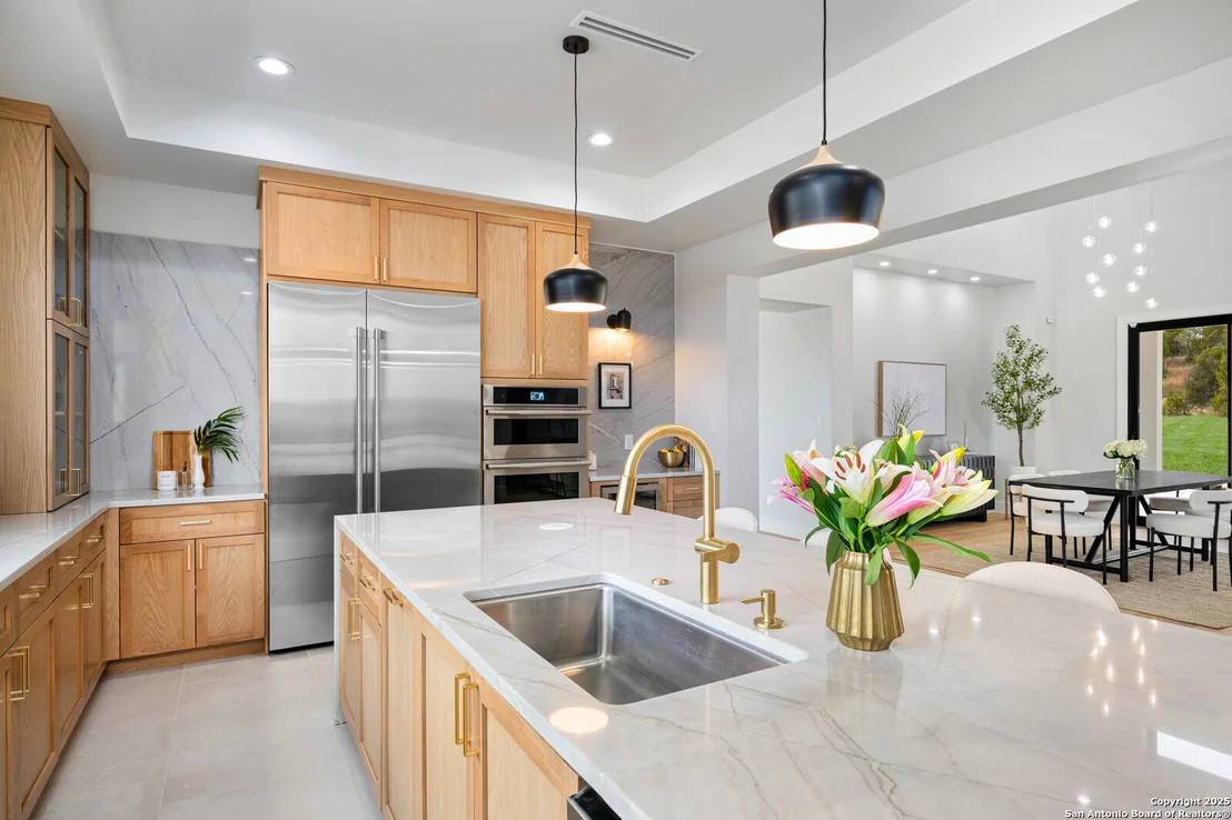 Photo of 9539 Lenox Hill