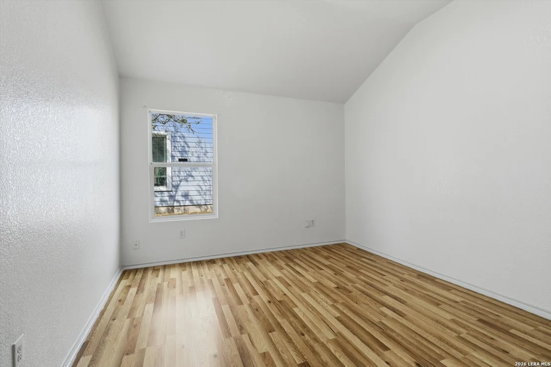 Photo of 7422 Copper Cliff