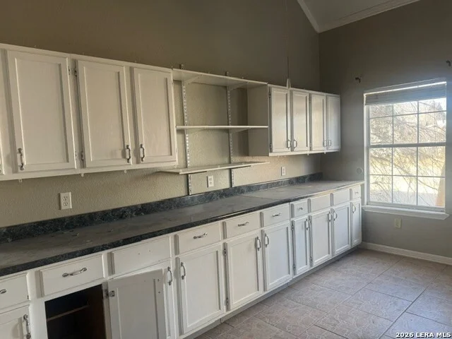 Photo of 25 W SKYVIEW DR