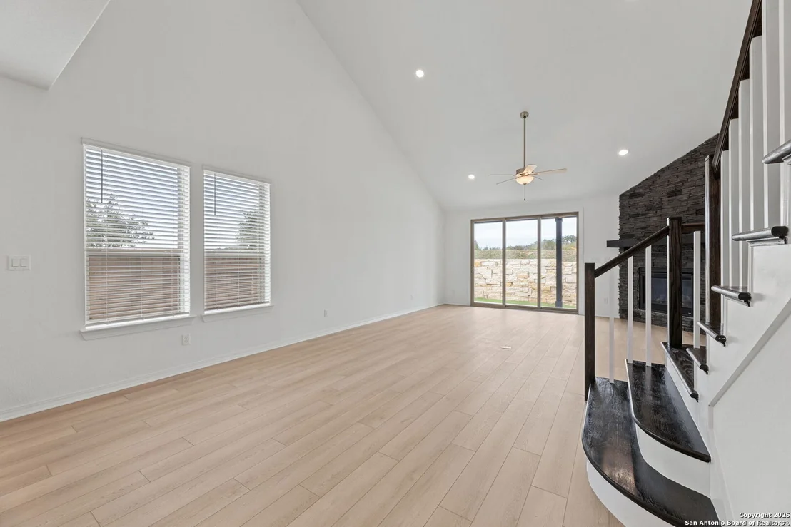 Photo of 404 Basket Grass Rd