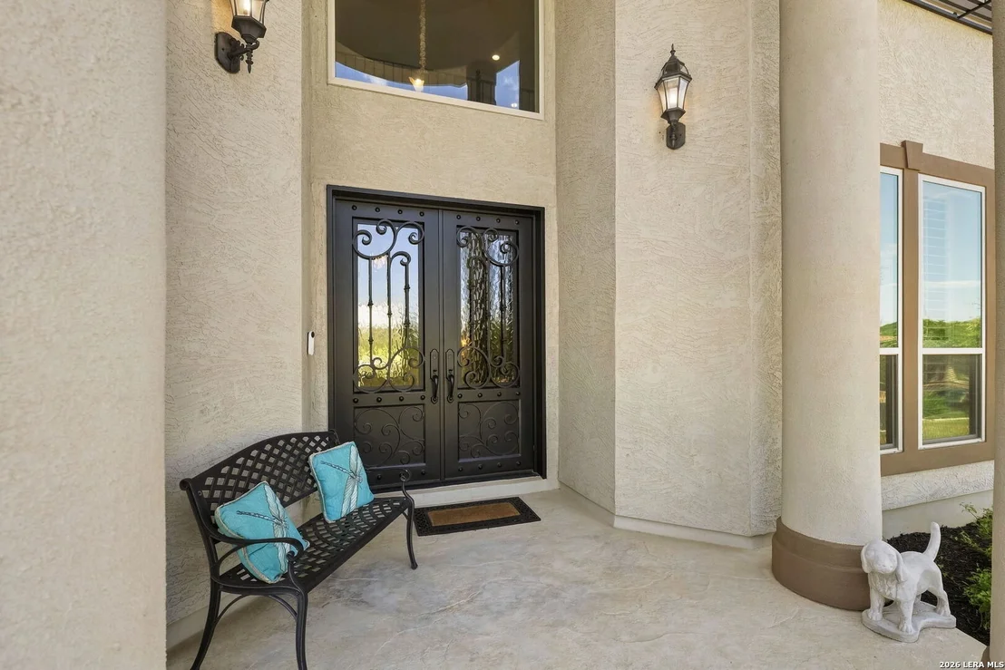 Photo of 315 Candelaria