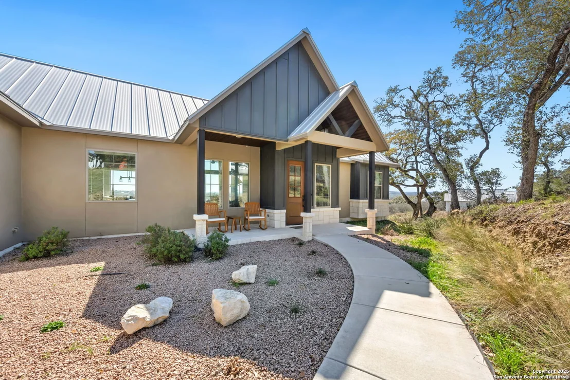 Photo of 3159 Campestres