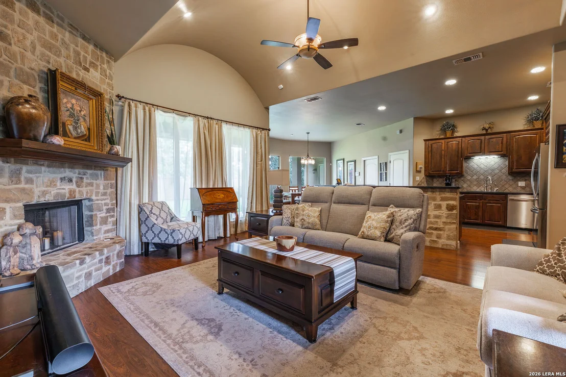 Photo of 110 SANDPIPER LN