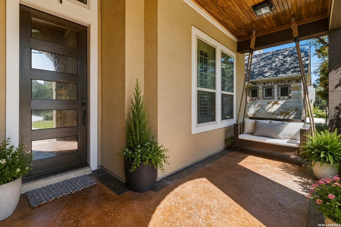 Photo of 28722 Front Gate