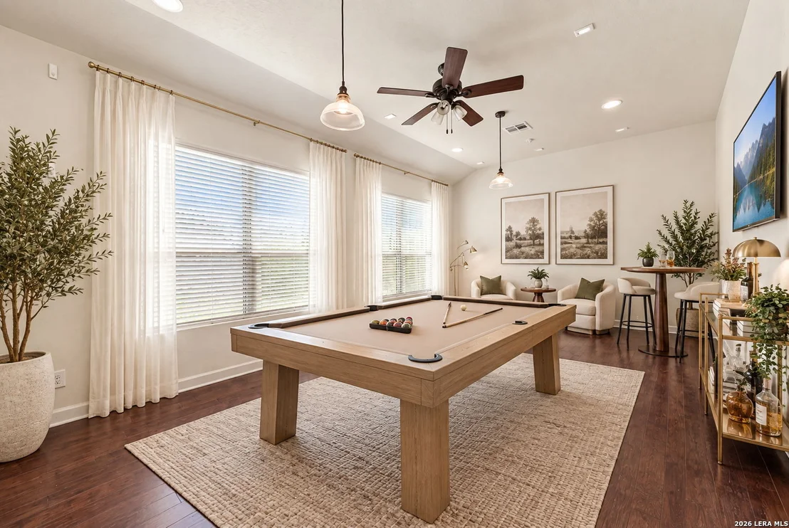 Photo of 980 Water Oak