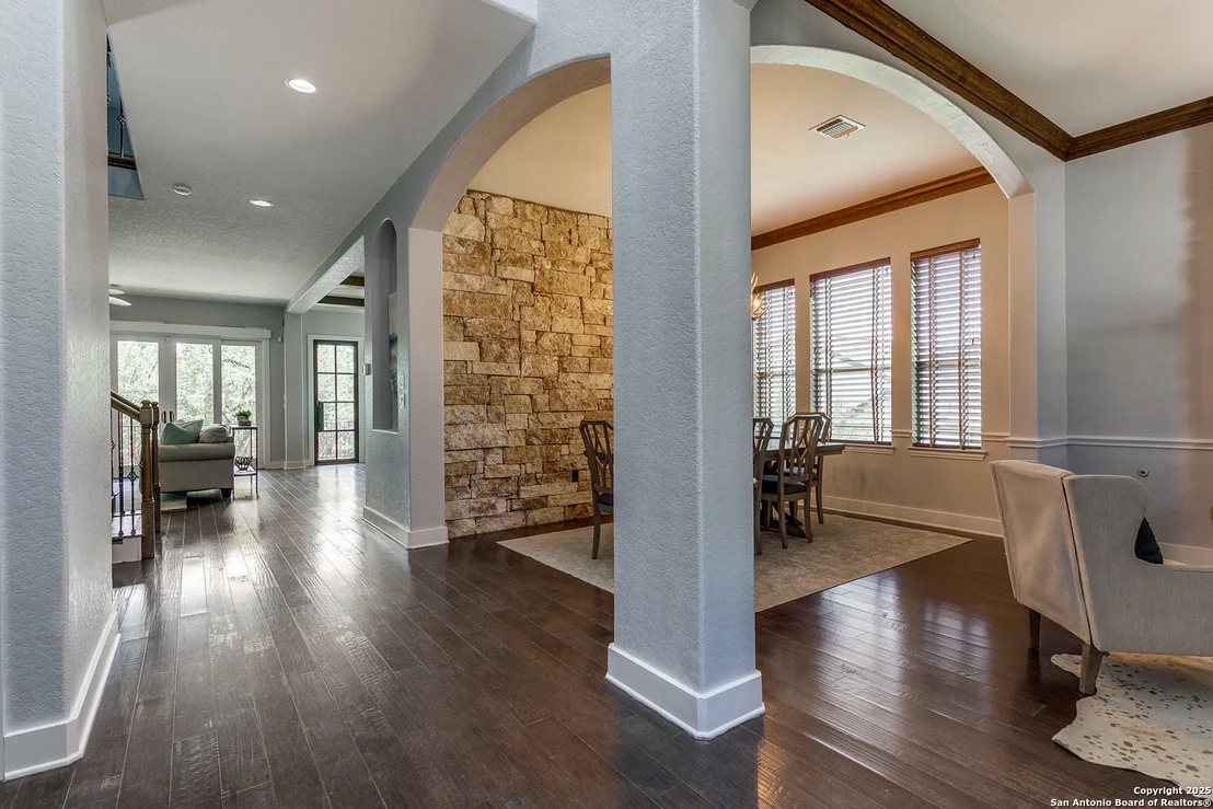 Photo of 8826 Falcon Place