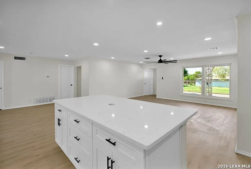 Photo of 113 ARIBE DR