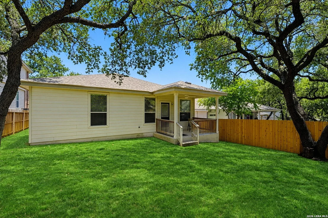 Photo of 15827 DREXEL RUN