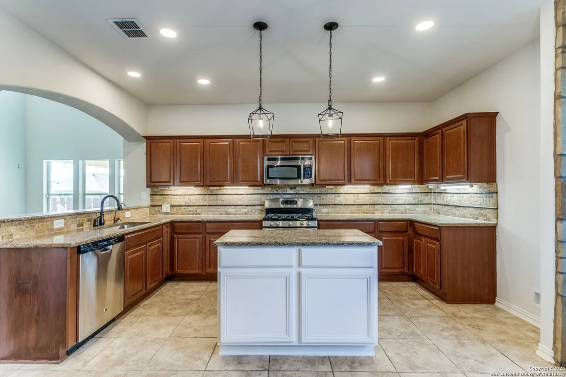 Photo of 7823 Bluebird Haven