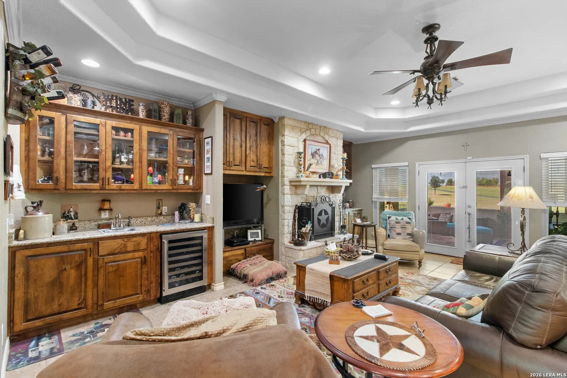 Photo of 212 ANTLER CIR