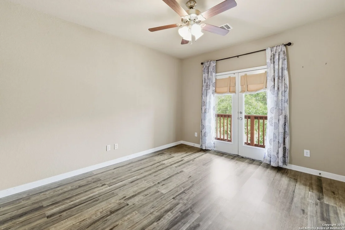 Photo of 2106 Laurel Pt
