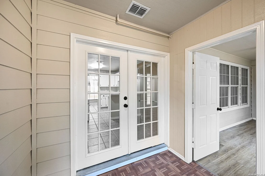 Photo of 1114 Iris Crescent