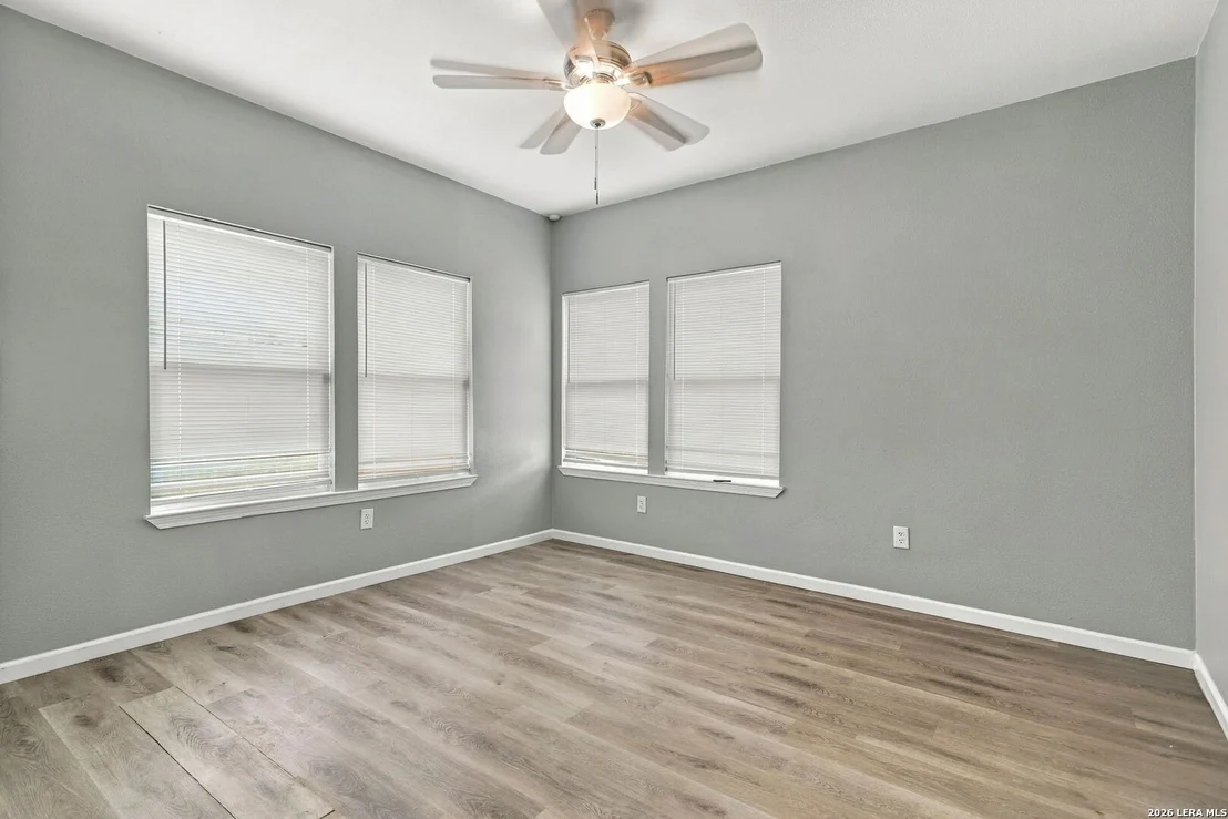 Photo of 129 Jeffrey