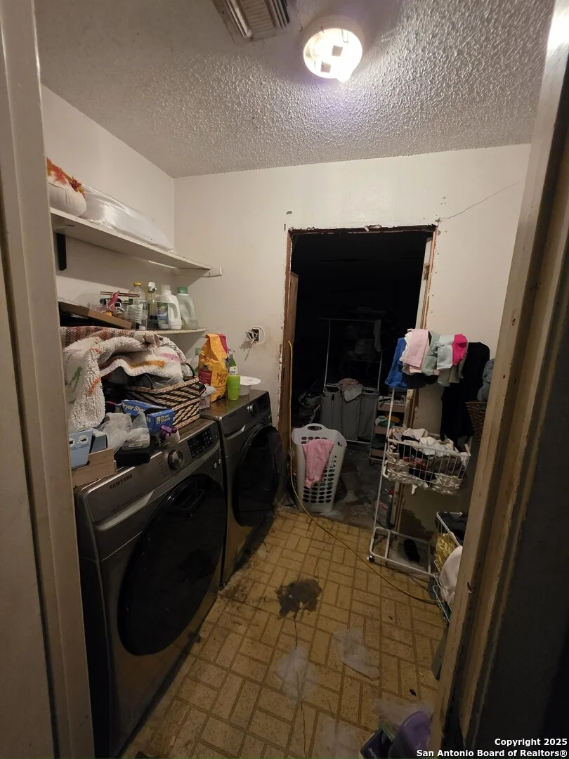 Photo of 1155 Churing