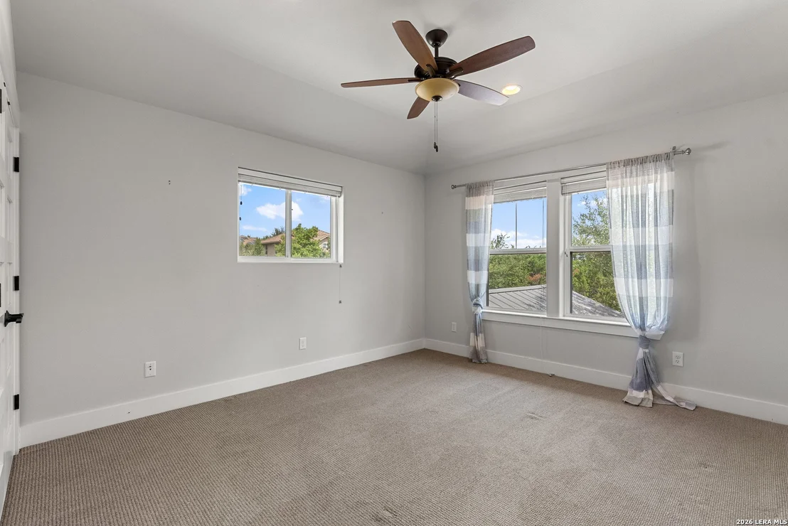 Photo of 15204 PARAKEET ST