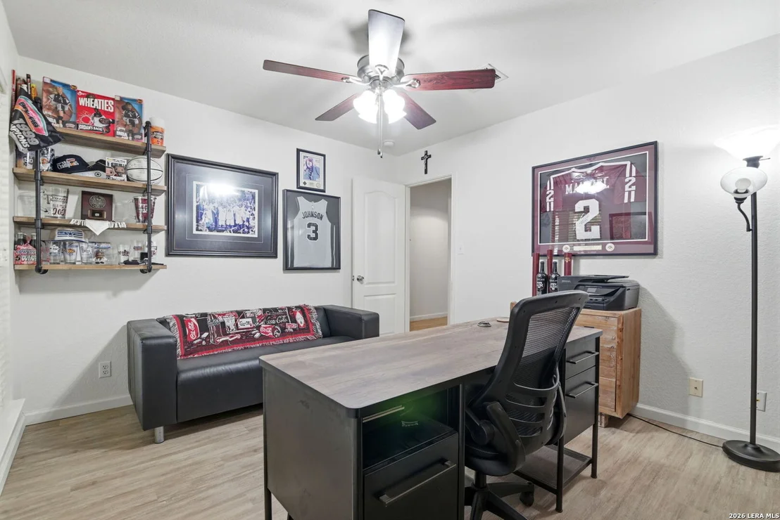 Photo of 516 THOREAU TRL