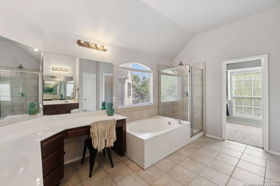 Photo of 1026 Tumbling Oaks
