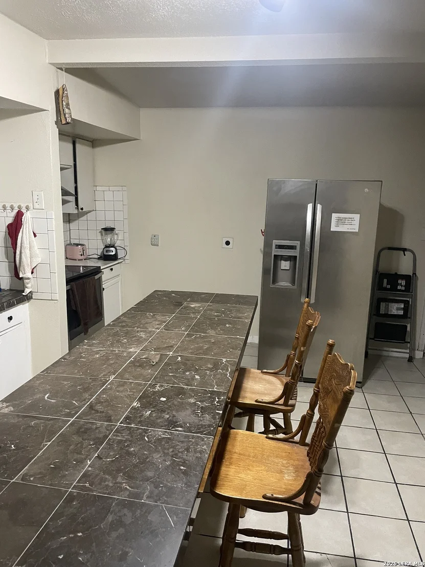 Photo of 4830 Castle Bridge