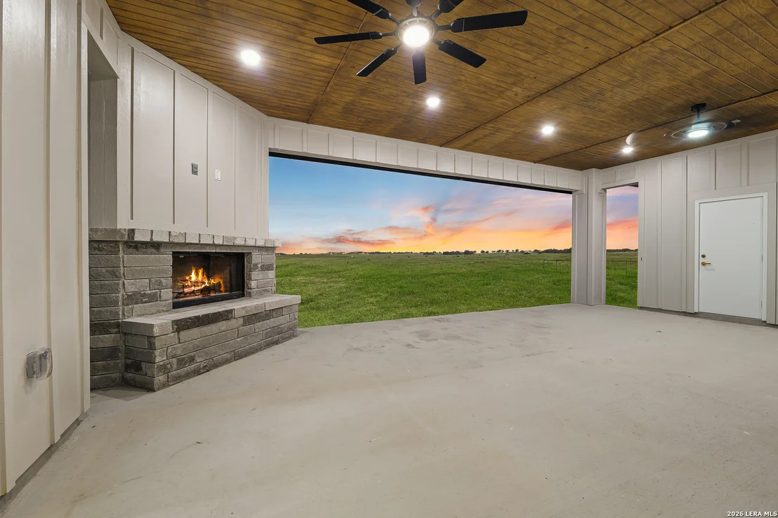 Photo of 116 Pioneer Dr