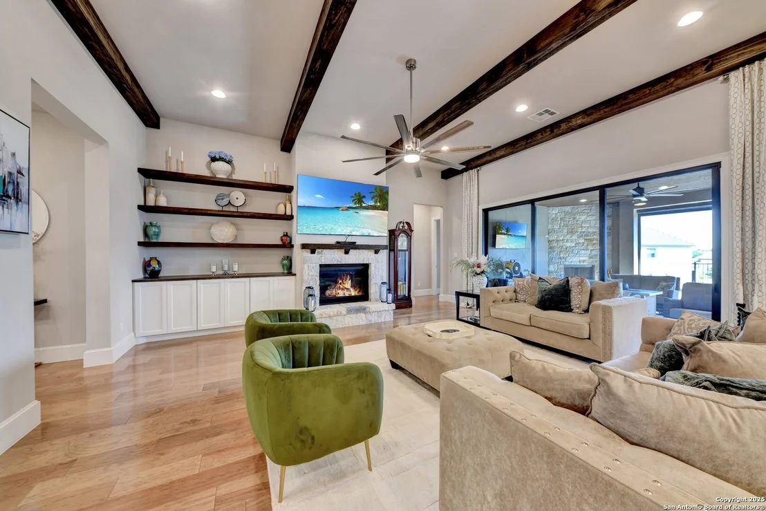 Photo of 4016 Abasolo