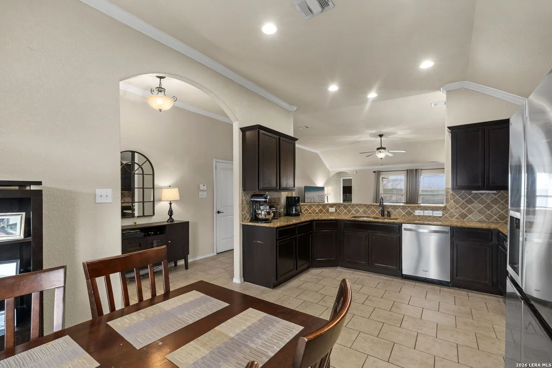 Photo of 235 posey