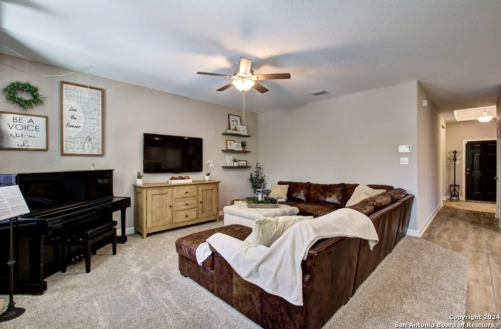 Photo of 523 SCENIC SONG DR