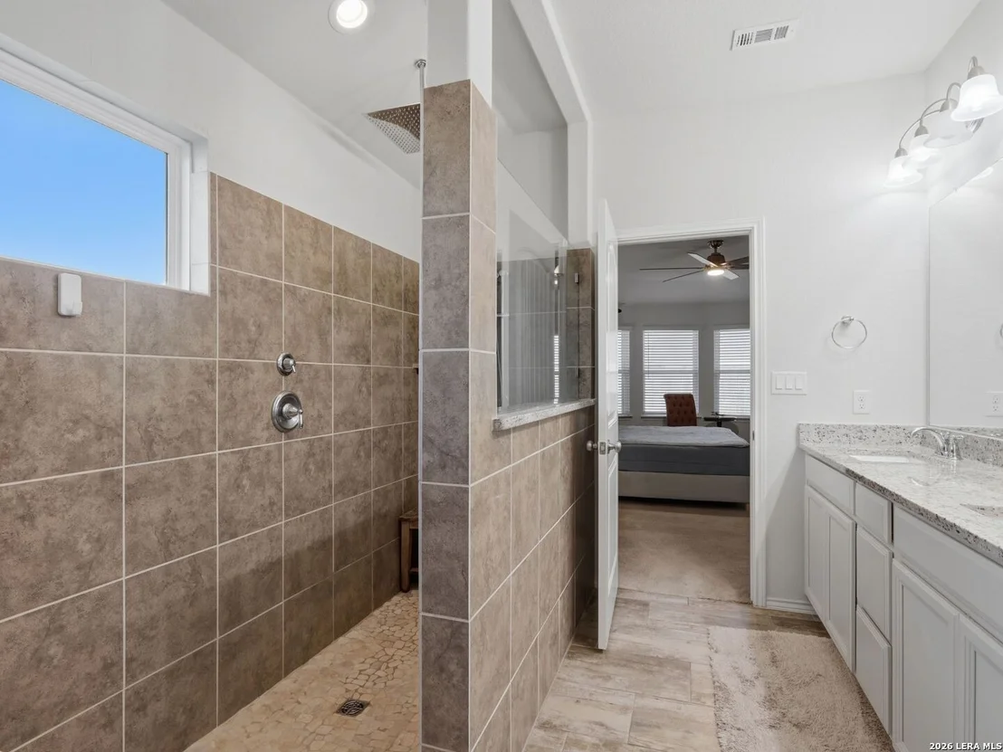Photo of 642 Rusty Gate Way