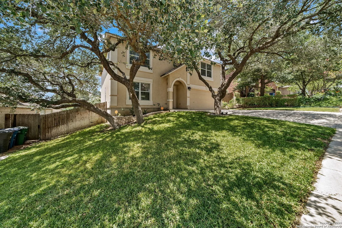 Photo of 21907 Kenton Croft