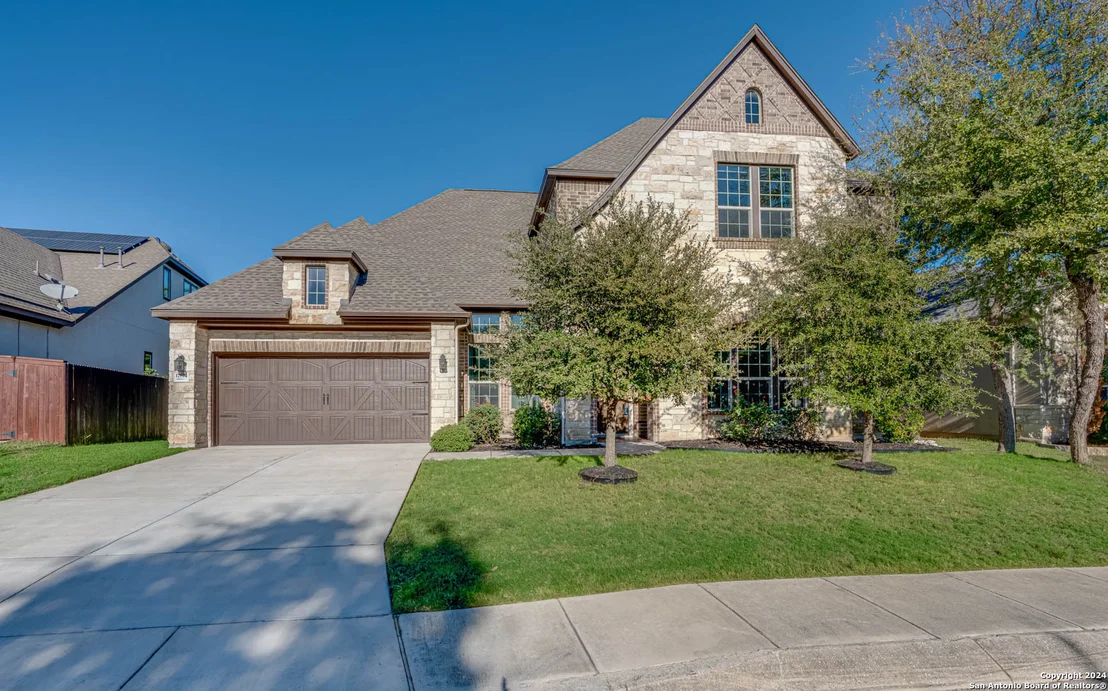 Photo of 17814 HILLSEDGE