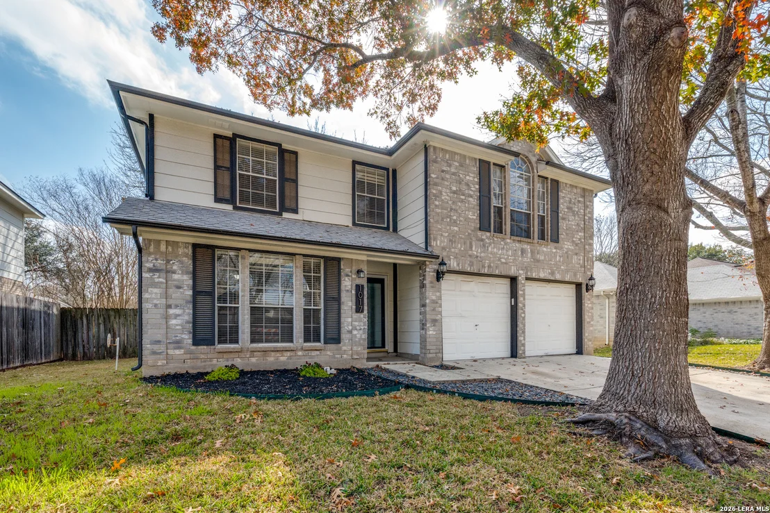 Photo of 1017 Silvertree