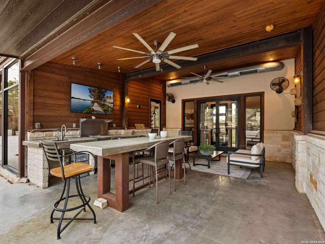 Photo of 1146 VICTORIA LN