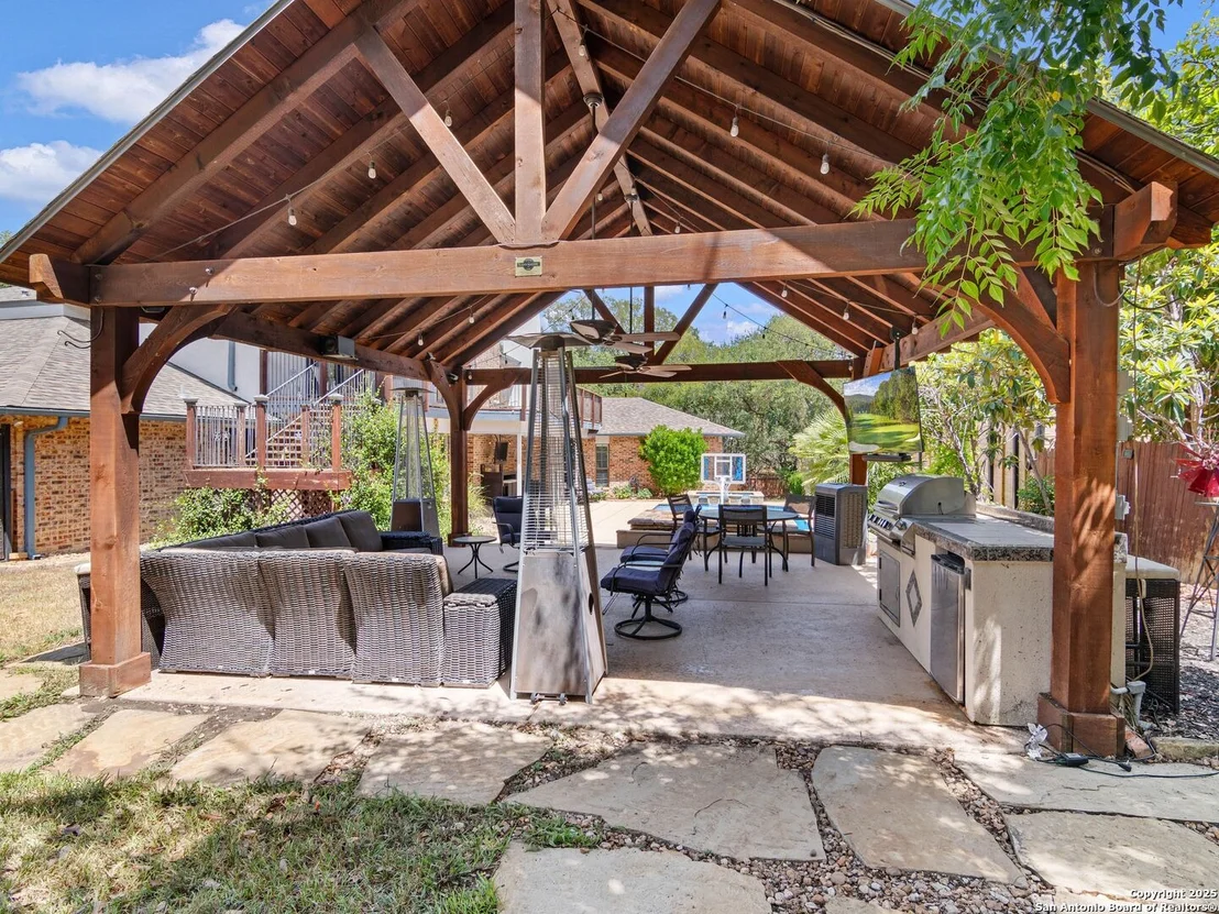 Photo of 13700 Bluffmont