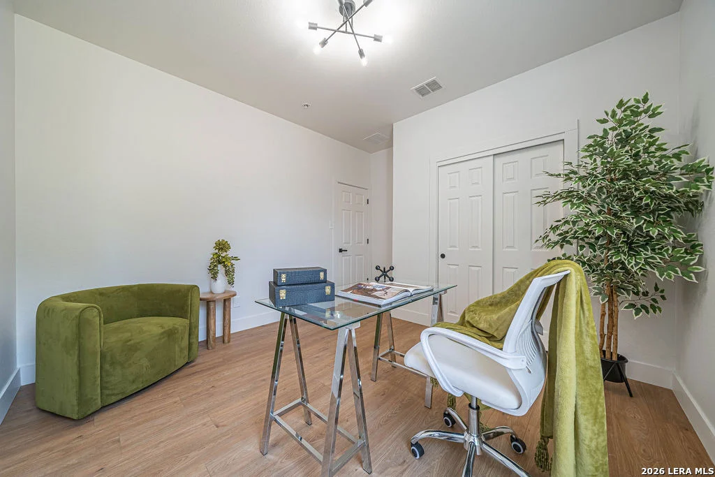 Photo of 122 CARMEL DR