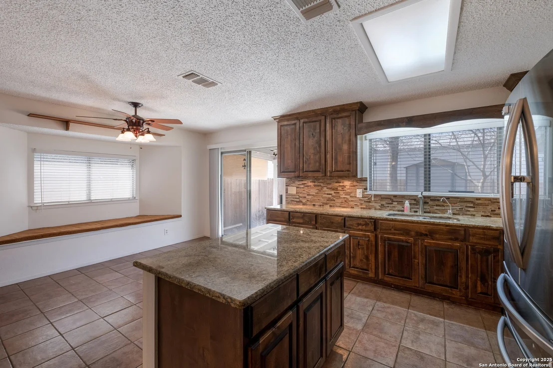 Photo of 9731 Addersley