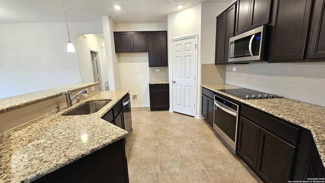 Photo of 5930 Foster Bend