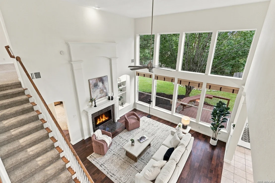 Photo of 18619 Rogers Pl