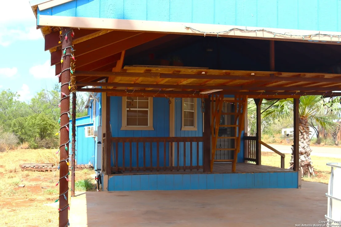 Photo of 389 County Road 3415