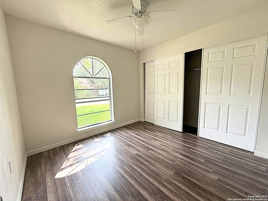 Photo of 14663 Hillside Ridge