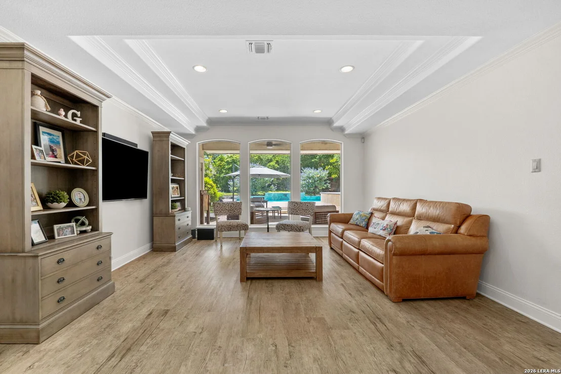 Photo of 8522 FAIRWAY BEND DR