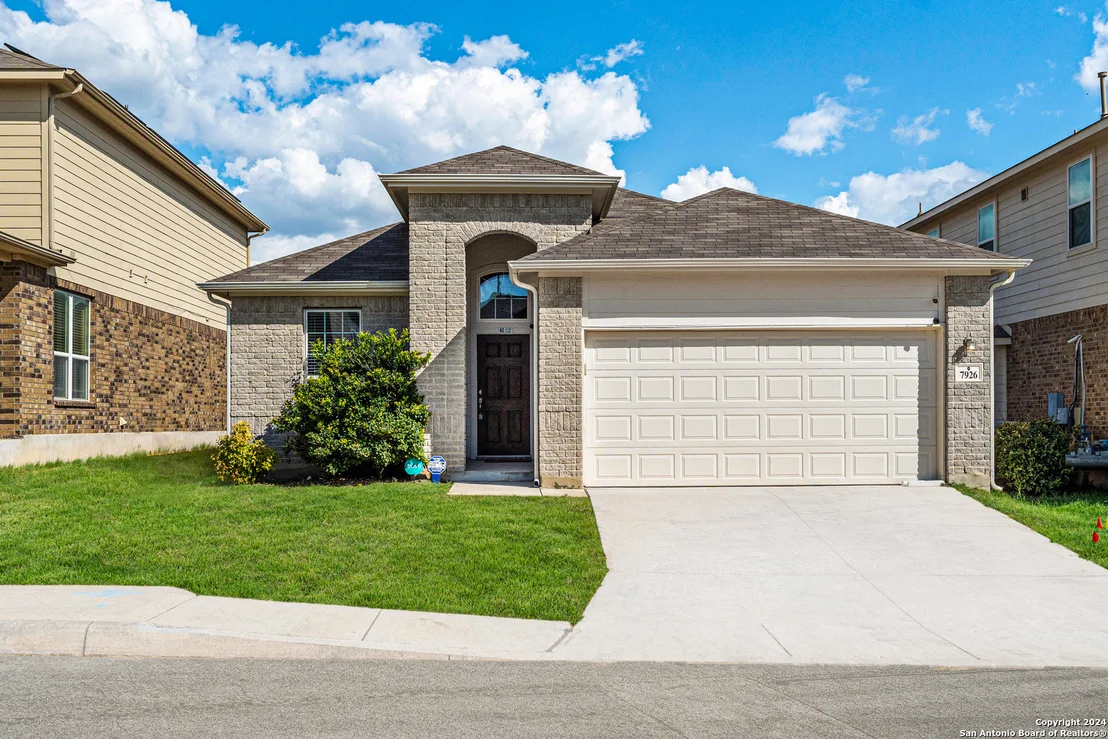 Photo of 7926 Deepwell Dr
