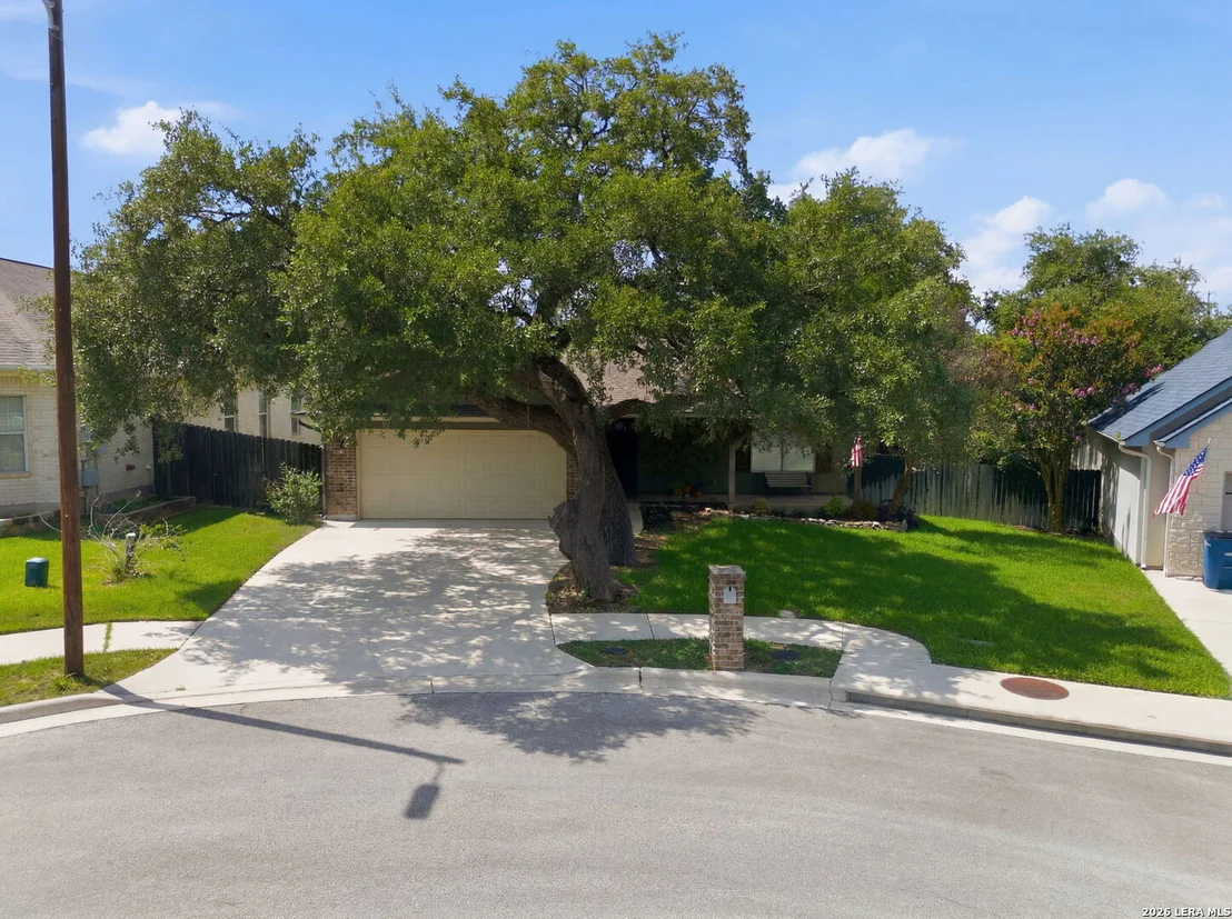 Photo of 327 BONNER BLVD