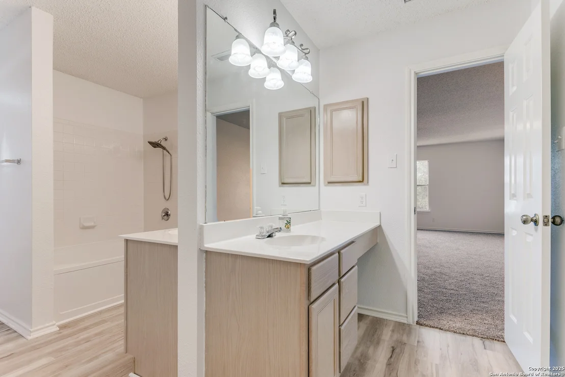 Photo of 2814 Redrock Trl