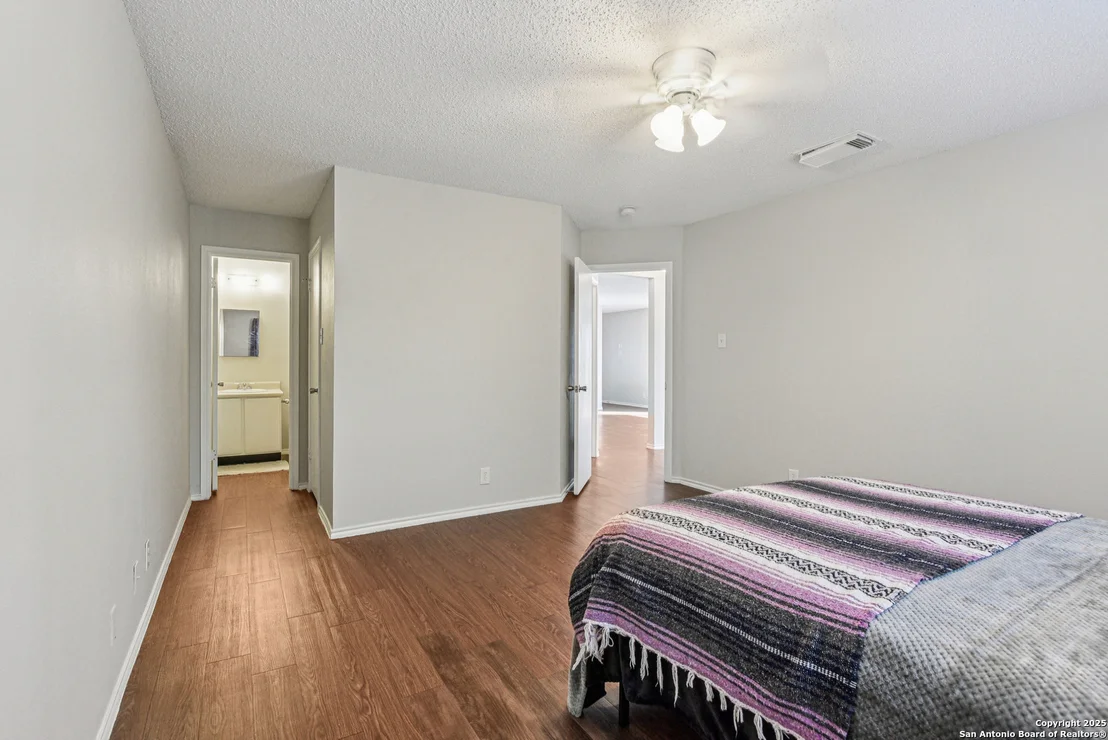 Photo of 3627 Cameron
