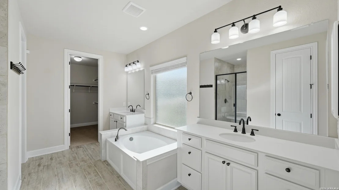 Photo of 1143 Roaring Falls