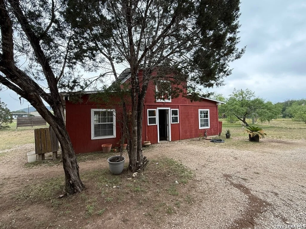 Photo of 28799 N US HIGHWAY 83