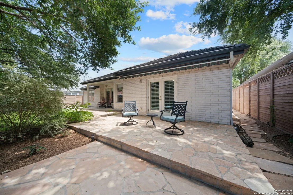Photo of 5 CORBY LN
