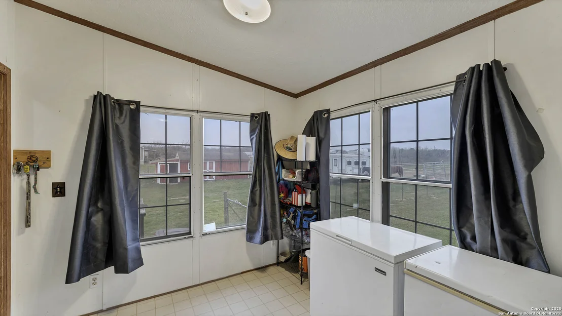 Photo of 108 Oak View