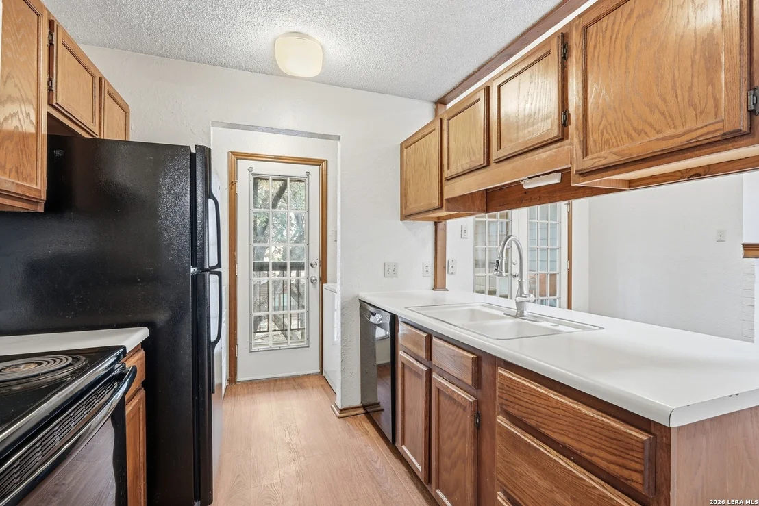 Photo of Unit 270 at 8633 Datapoint Dr